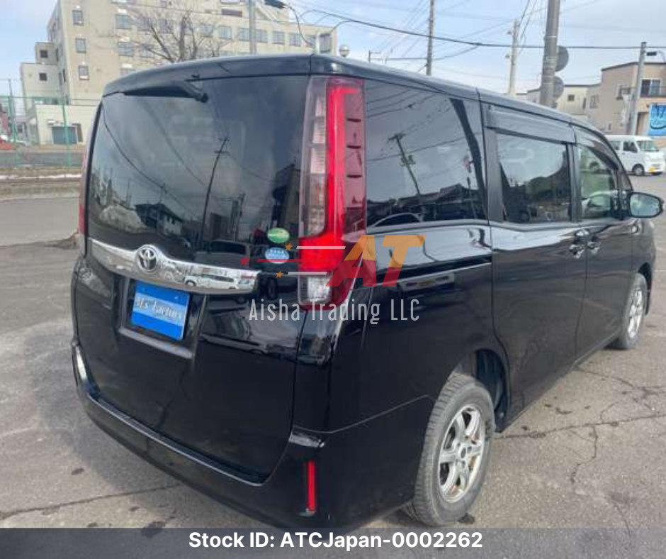 2016 Toyota Noah